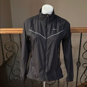 Nike lightweight jacket